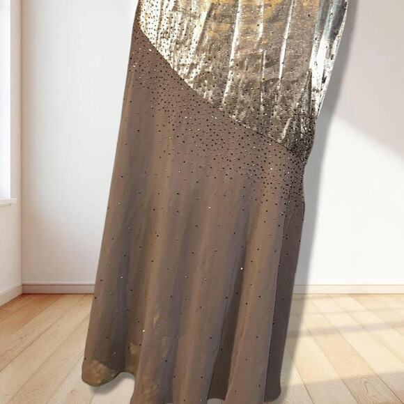 Vintage 90’s Beaded Mesh Cache Gown - Picture 3 of 8